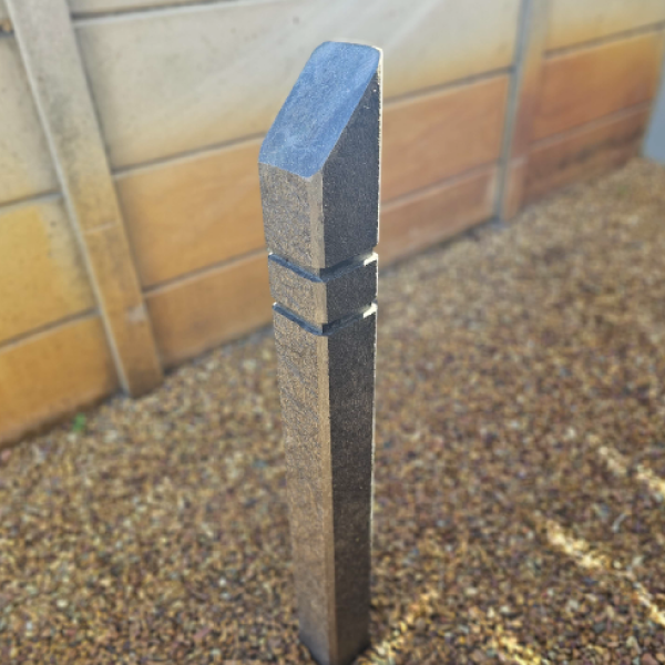 Square-100-Slanted-Top-Double-Band-Bollard